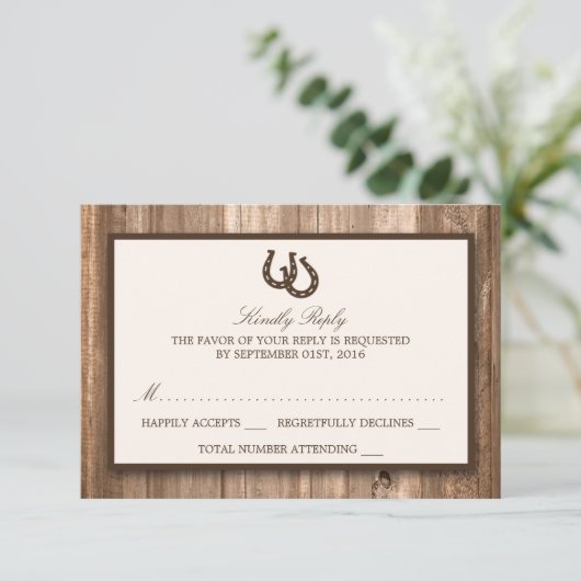 Cartons Réponse Country Rustic Horseshoe & Mariage Brown en bois R (Debout devant)