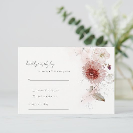 Cartons Réponse Dusky Fall Marsala Blush Floral Mariage Réception (Debout devant)