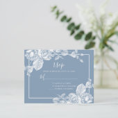 Cartons Réponse Dusty Blue Floral Mariage (Debout devant)