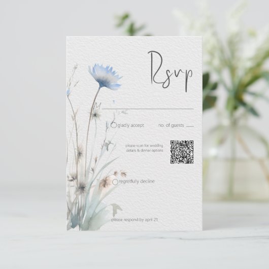 Cartons Réponse Dusty Blue Meadow Fleurs sauvages Moderne QR Code (Debout devant)