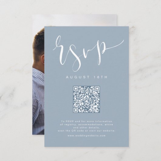 Cartons Réponse Dusty Blue Modern Script simple mariage code QR (Devant / Derrière)