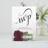 Cartons Réponse Élégant Mariage Rose bordeaux à longue tige (Debout devant)