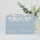 Cartons Réponse Elegant String Lights Dusty Blue Wedding (Debout devant)