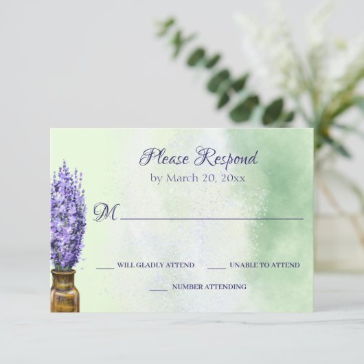 Cartons Réponse Fleurs de lavande sur Mariage de fleurs vert Sage (Debout devant)