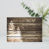 Cartons Réponse Grange rustique Pins de Bois Arbres Mariage d'hive (Debout devant)