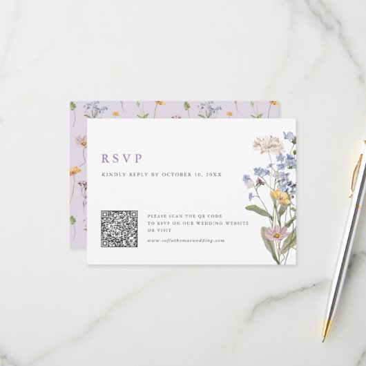 Cartons Réponse Lavender Spring Wildflower Meadow Wedding QR Code (Devant/Arrière en situation)