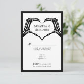 Cartons Réponse Mariage Code QR de Mains de Squelette Gothique Jus (Debout devant)