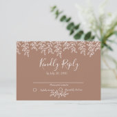 Cartons Réponse Mariage élégant Botanique Mocha Mousse Boho (Debout devant)