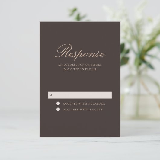 Cartons Réponse Mariage élégant marron classique (Debout devant)