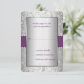 Cartons Réponse Mariage Monogram Purple et Silver Swirl (Debout devant)