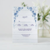 Cartons Réponse Rustic Wood Blue Floral Elegant Wedding (Debout devant)