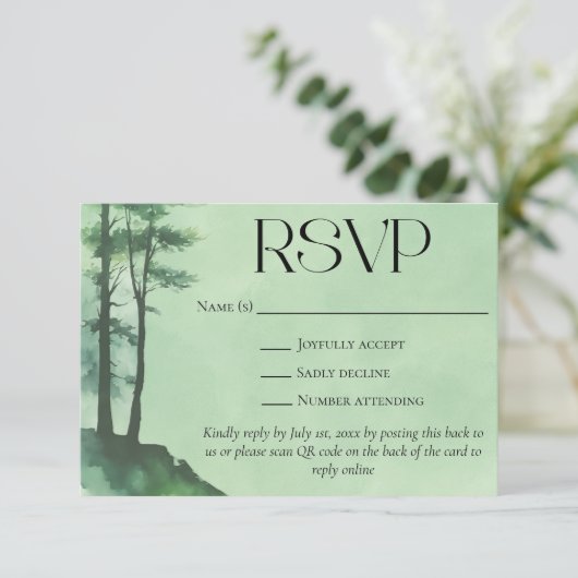 Cartons Réponse Rustique vert aquarelle Pine Trees QR Code Mariage (Debout devant)