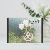 Cartons Réponse Triquetra de Rose blanche sauvage à jeun Ste (Debout devant)