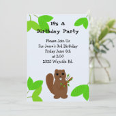 Cartoon Beaver Birthday Uitnodiging (Staand voorkant)