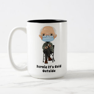 Cartoon Bernie Sanders en zijn Warm Brown Mittens Tweekleurige Koffiemok