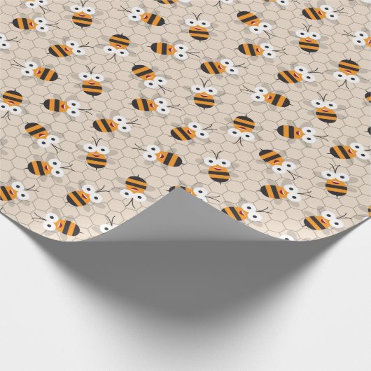 Cartoon Funny Honey Bee Honeycomb Pattern Cadeaupapier (Hoek)