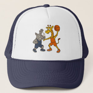 Cartoon giraf en neushoorn die basketbal spelen trucker pet