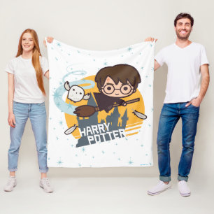 Cartoon Harry and Hedwig Flying Past Hogwarts Fleece Deken