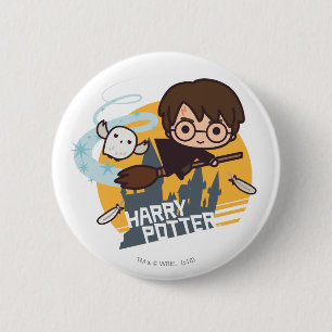 Cartoon Harry and Hedwig Flying Past Hogwarts Ronde Button 5,7 Cm