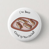 Cartoon met chocolade eclair ronde button 5,7 cm (Voorkant)
