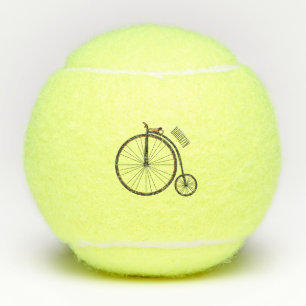 Cartoon op wiel met hoge wielaandrijving tennisballen