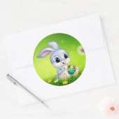Cartoon paaskonijn ronde sticker (Envelop)