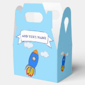 Cartoon ruimteraket in blauwe lucht bedankdoosjes (Geopend)