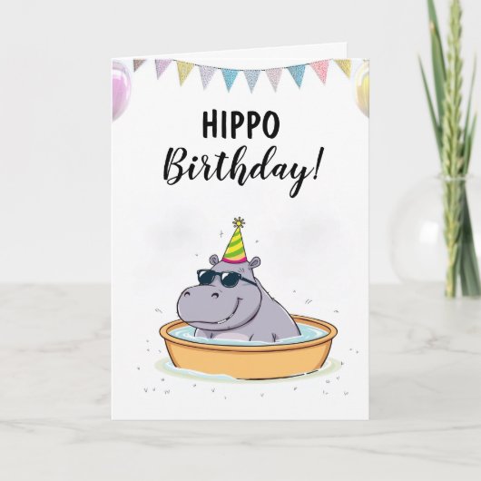 Cartoon Witte Kiddie Pool Hippo Verjaardag Kaart (Voorkant)
