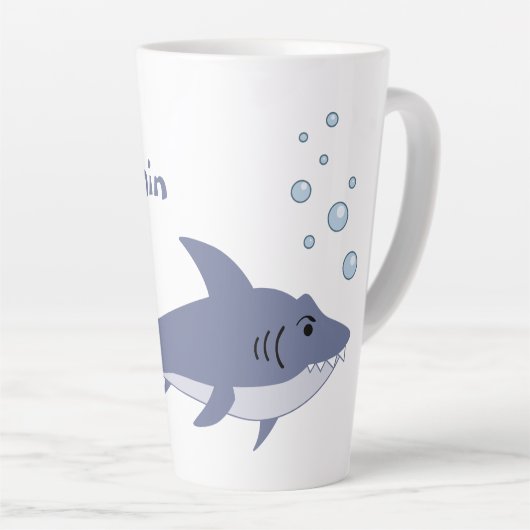 Cartoon zwemmend haai met naam latte Mok (Rechterhoek)