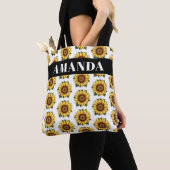Cartoonish geel aangepaste naam zonnebloem patroon draagtas (Dichtbij)