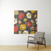 cartoons bladeren en bloemen op een donkere achter wandkleed (In situ)