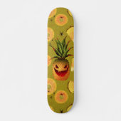 Carved Halloween Pineapple Skateboard (Voorkant)