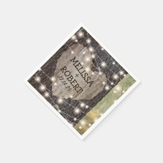 Carved Heart Tree Wedding | Rustige String Lights Servet (Hoek)