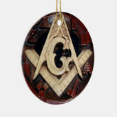 Carved Plaque Ornament (Rechts)