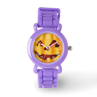 Carved pumpkin smiling Halloween design Horloge