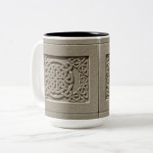 Carved Stone Texture Celtic Knots Mok (Voorkant links)