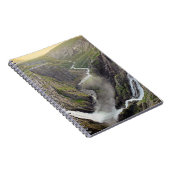 Cascade de Voringsfossen dans le carnet de la (Côté Droit)