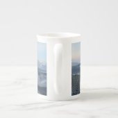 Cascade Mountain Bone China Mok (Achterkant)