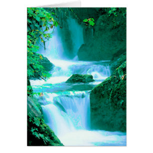 Cascade serène en bleu et vert