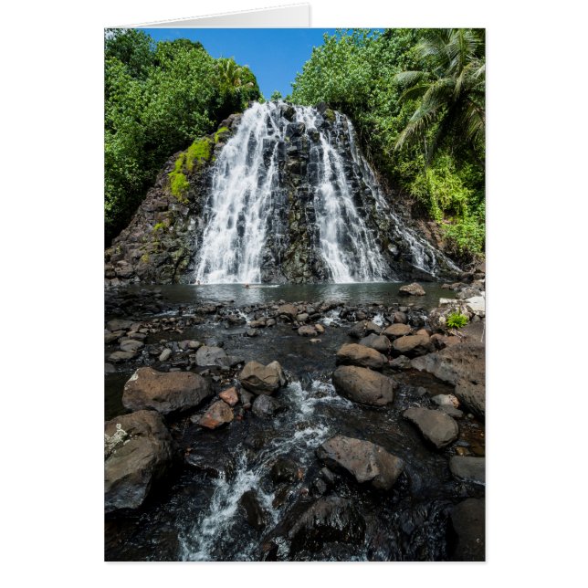 Cascade tropicale de Kepirohi (Devant)