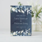 Cascading Navy Peony Wedding Save The Date (Staand voorkant)