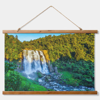 Cascading Waterfall Lush Forest Landscape Zonsonde Hangend Wandkleed