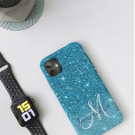 Case-Mate iPhone Case Parties scintillant bleu moderne éclaboussures Nom<br><div class="desc">Découvrez notre collection de Parties scintillant bleues modernes Sparkles Personnalisées Nom, disponible exclusivement sur Zazzle! Cette gamme de produits éblouissante est parfaite pour ajouter une touche de glamour et de personnalisation à vos produits de base quotidiens. Découvrez les images modernes et glamour de notre collection de Parties scintillant bleues modernes...</div>