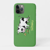 Case-Mate iPhone Case Vache mignonne en vert dessin animé sur le terrain (Dos)