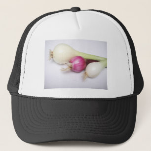 Casquette 3 lilas et blanches oignons