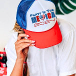 Casquette 4 juillet Fête de l'indépendance américaine<br><div class="desc">Faites-vous plaisir lors de votre Memorial Day avec notre Casquette patriotique et festif American Flag. Il est conçu pour donner le ton parfait pour une journée de couleurs rouge blanc et bleu intégrée au coeur du drapeau américain. Vous pouvez le porter à une fête ou pendant le feu d'artifice avec...</div>