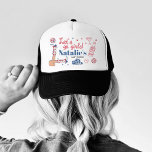 Casquette Allons-y Filles Cowgirl Dernier Rodéo Bachelorette<br><div class="desc">Yeehaw, cowgirls ! Préparez-vous à rocher votre dernier rodéo en style avec notre chapeau de camion Let's Go Girls Cowgirl Dernier Rodéo Bachelorette Bachelorette ! C'est l'accessoire parfait pour votre aventure occidentale de pays rouge, blanc et bleu, rempli de tous les attributs clés pour rendre votre bachelorette inoubliable. Conçu pour...</div>