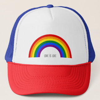 Casquette Arc-en-ciel de la fierté gay. L'amour est l'amour.