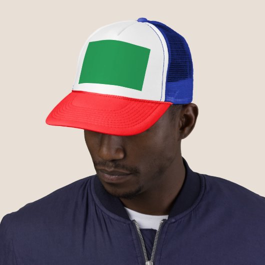 Casquette Arrière - plan vert avec bordure blanche pour Aest (En situation)