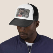 Casquette avec berger allemand (En situation)